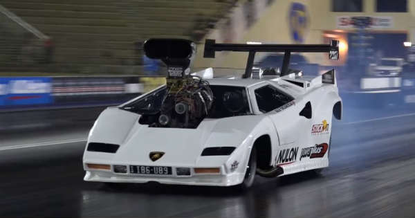 DRAG RACE Fastest Lamborghini Mighty Dodge Coupe 2