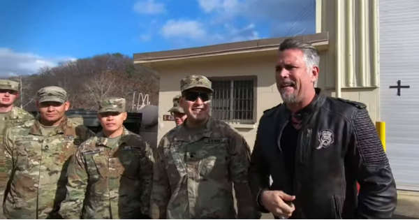 Gas Monkey Garage Spent Thanksgiving In Sound Korea With The Armed Forces 11