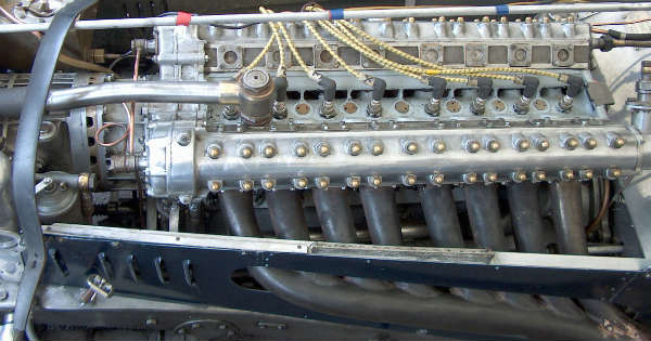 These 16-Cylinder Engines Sound Awesome 2