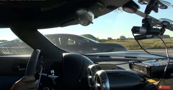 1140HP Koenigsegg Agera R vs Bugatti Veyron Vitesse 2