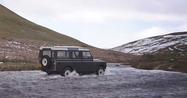 2018 Land Rover Defender V8 2