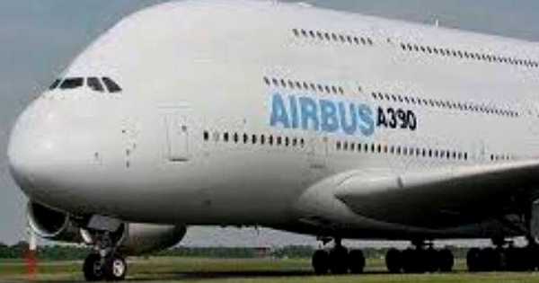 Airbus A390 3 Decker Aircraft 1