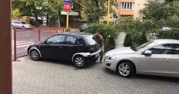 Blocked Car Bad Parking Solution Lift 1