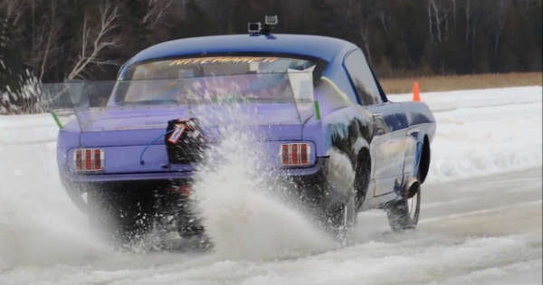 Extreme Ice Drag Racing Looks Like Fun 1