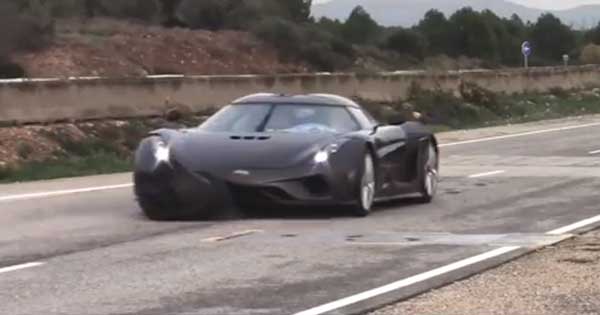 Koenigsegg Model Car Regera Crashed 2