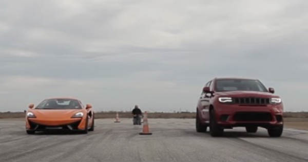 McLaren 570S vs Jeep TrackHawk Drag Race 2