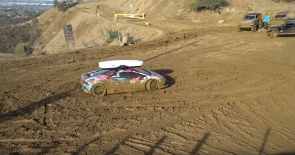 This Guy Destroyed His Lamborghini Huracan Driving It In The Mud 2