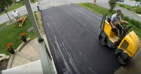 Video Of New Tarmac Being Flattened To Perfection 1