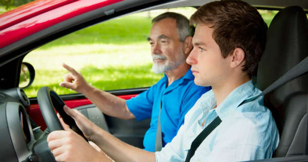 Driving Habits to Teach Your Teenager Before They Get Behind the Wheel 2