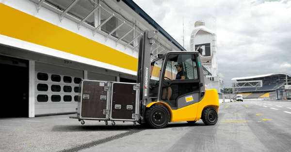 8 Tips To Consider When Hiring A Forklift For An Event Setup 2