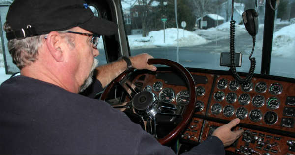 Top Semi Truck Safety Accessories for Those Dark Winter Months Ahead 1