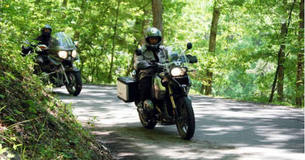 6 Motorcycle Riding Tips Every Beginner Needs to Know 1