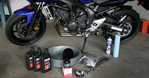 Replacement Cycle Of Bike Oil Things You Should Know 1