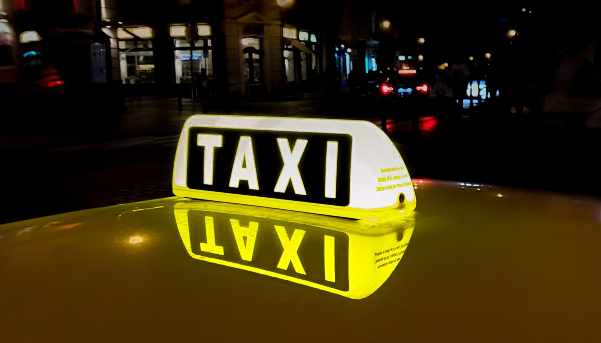 5 Ways To Stay Safe In A Taxi 1