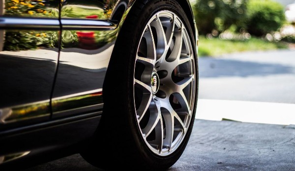 _9 Tips For Looking After Your Car Tires 2