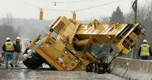 Awesome Compilation Of Heavy Duty Machines 1