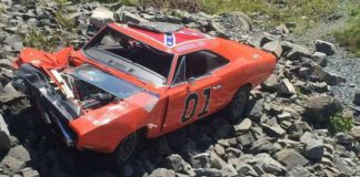 Crashed General Lee Clone Car Dodge Charger Nova Scotia 2