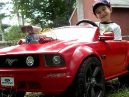Power Wheels Mustang With A Blower 2