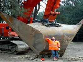 This Engineering Equipment Machines Is Massive 11