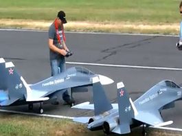 Two Huge RC Fighter Jets In Action 1