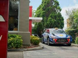 WRC Car Drive Thru Through KFC Hyundai i20 1