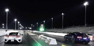 2017 Acura NSX vs TESLA Model S P100D Drag Race 1