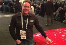 6 Mustangs Owned By Dennis Collins Broke World Record at 2017 Barrett-Jackson 1