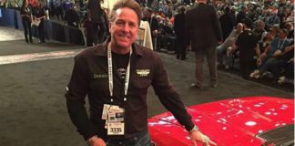 6 Mustangs Owned By Dennis Collins Broke World Record at 2017 Barrett-Jackson 1