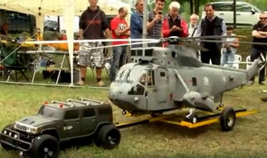 An Extremely Realistic RC Helicopter In Action 1