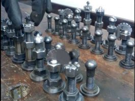DIY Chess Set Using Screws Nuts Washers 11