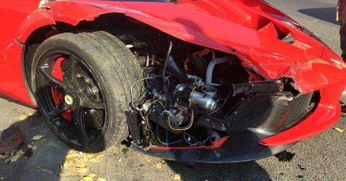 This Guy Crashed His Brand New LaFerrari Right After Leaving Dealership 1