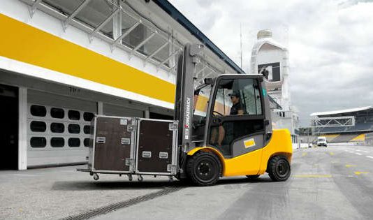 8 Tips To Consider When Hiring A Forklift For An Event Setup 2