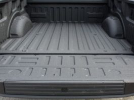 Why Spray-in Bed Liner Services Are Essential to Protect Your Truck 1
